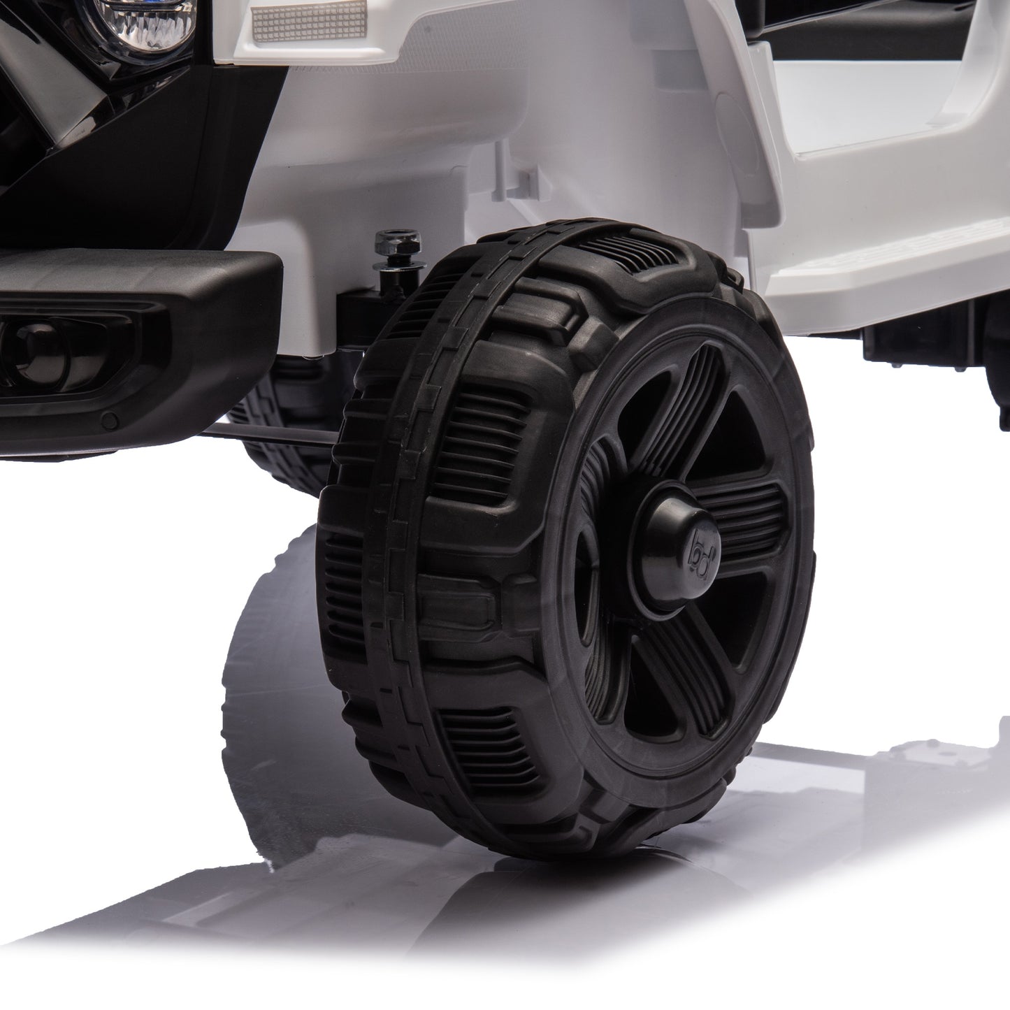 iYofe 12V Ride on Cars with Remote Control, Powered Kids Ride on Toys Truck for Boys Girls Ages 2-5, Toddler Cars Kids Electric Vehicles with Bluetooth Music, USB/MP3 Ports, 4 Wheel Suspension, White